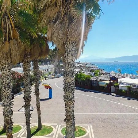 Gorgeous In With Kitchen Holiday home Reggio Calabria